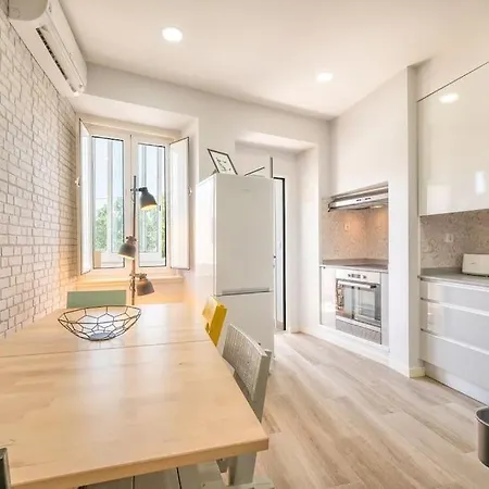 דירה Guestready - Authentic Living In Alcantara ליסבון